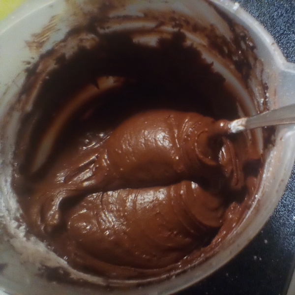 Basic Chocolate Buttercream Icing