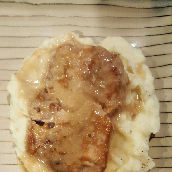 Cream of Mushroom and Soy Sauce Pork Chops