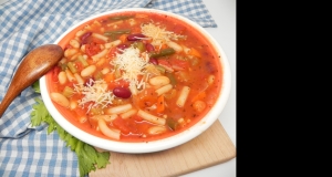 Hearty Vegetarian Minestrone