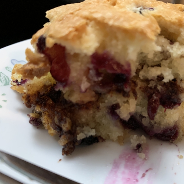 Blueberry Sour Cream Coffee Cake