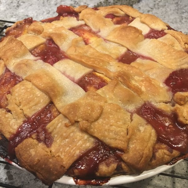 Peach-a-Berry Pie