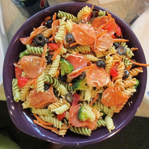 Simple Italian Pasta Salad