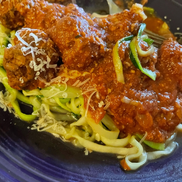 Simple Meatballs with Zoodles