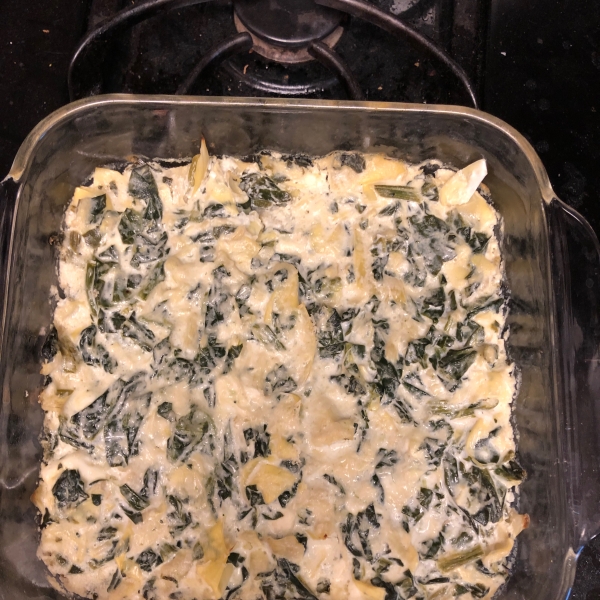 Luscious Spinach Artichoke Dip