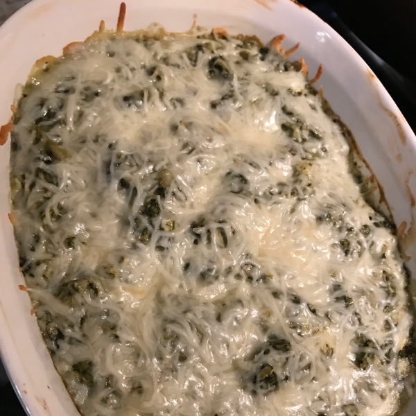 Luscious Spinach Artichoke Dip