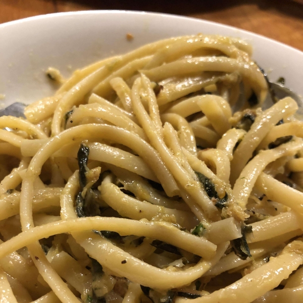 Spaghetti alla Nerano (Spaghetti with Fried Zucchini)