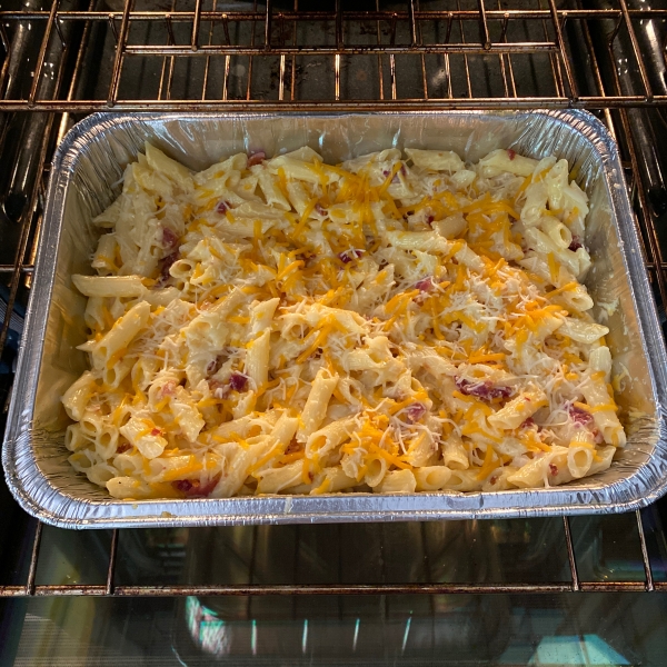 Gluten-Free Macaroni and Three Cheeses with Bacon