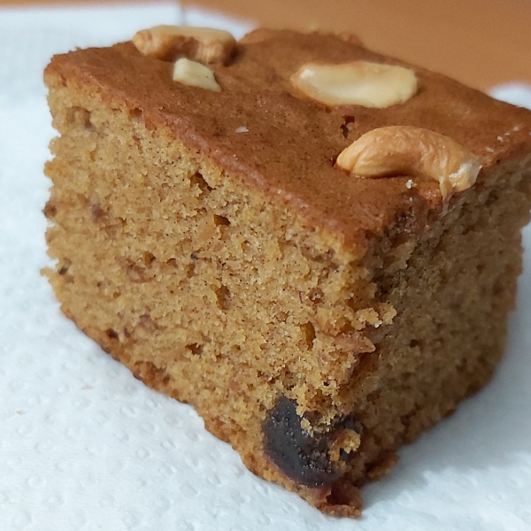 Eggless Date Cake