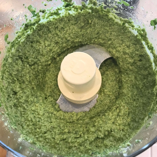 Walnut Pesto