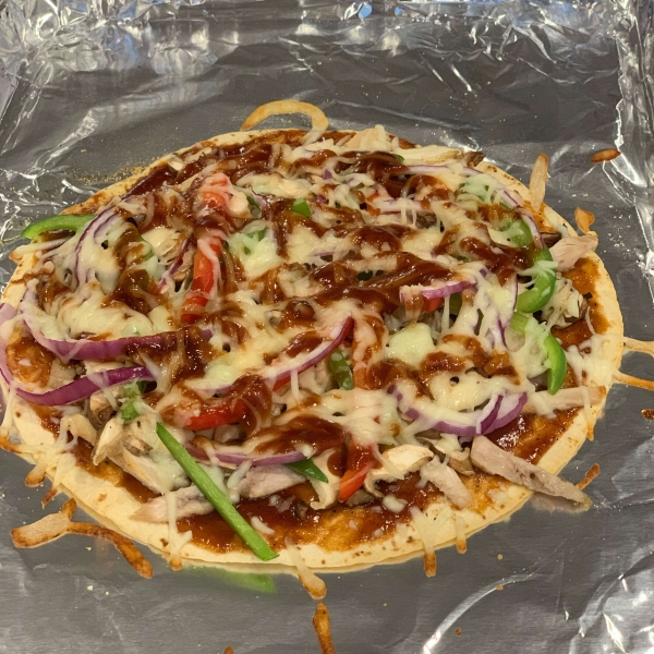 Easy Tortilla Pizza