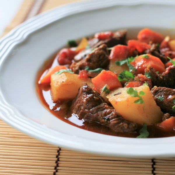 Instant Pot® Spicy Beef Curry Stew