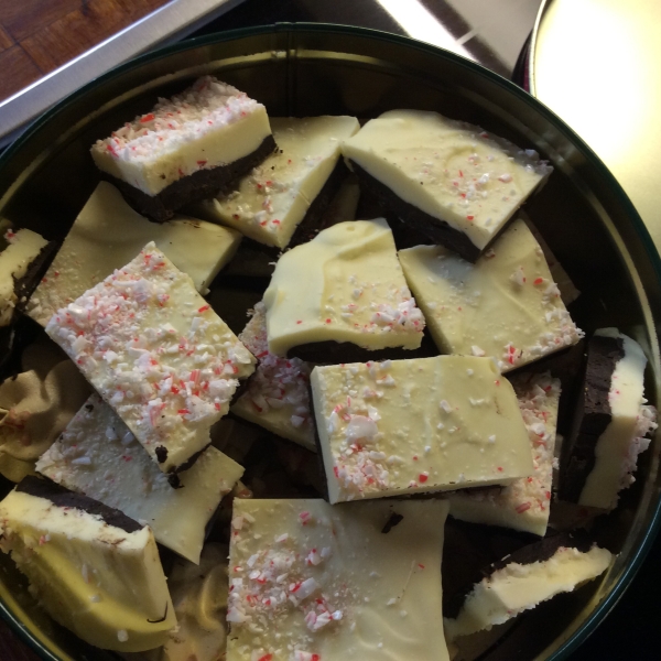 5-Ingredient Peppermint Bark