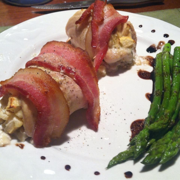 Apple and Cheddar Stuffed Chicken
