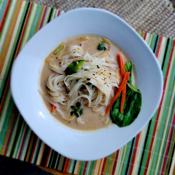 Lemongrass and Lime Thai Noodle Soup