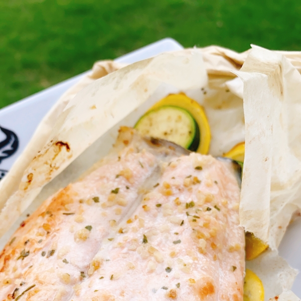 Salmon with Skin en Papillote in the Air Fryer