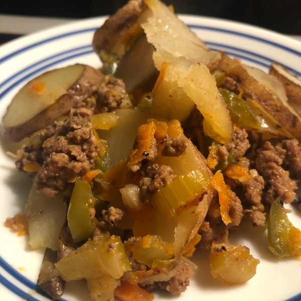 Serbian Ground Beef, Veggie, and Potato Bake