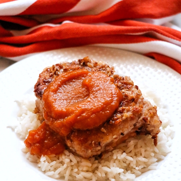 Pecan-Crusted Pork with Pumpkin Butter