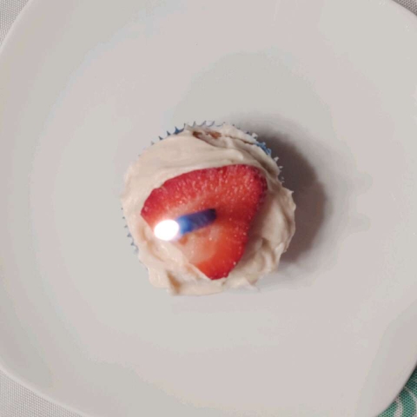 Real Strawberry Cupcakes