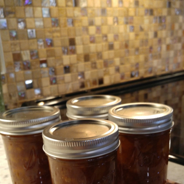 Fresh Spiced Peach Jam