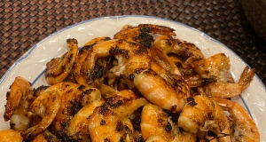 Goong Tod Kratiem Prik Thai (Prawns Fried with Garlic and White Pepper)