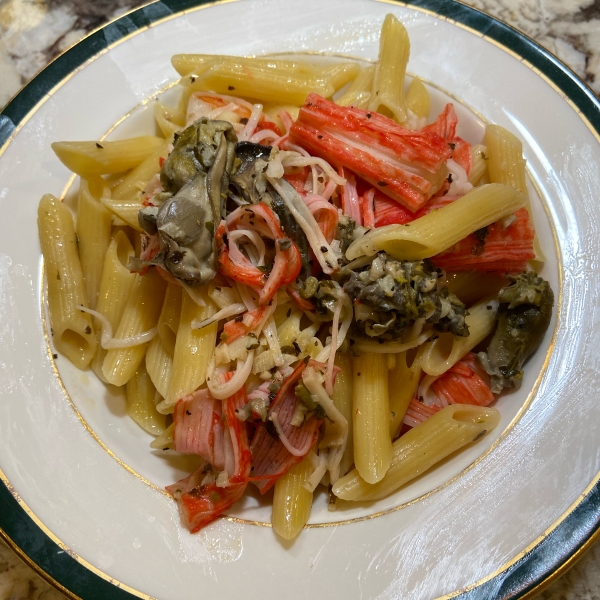 Pasta With Shrimp, Oysters, and Crabmeat