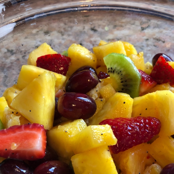 Tangy Poppy Seed Fruit Salad