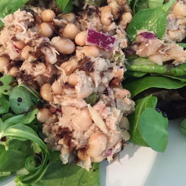 Tuna and White Bean Lettuce Wraps with Balsamic Syrup