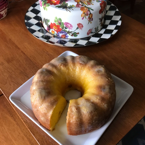 Lemon Pudding Pound Cake