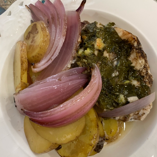 Balsamic Chicken with Red Onions and Potatoes