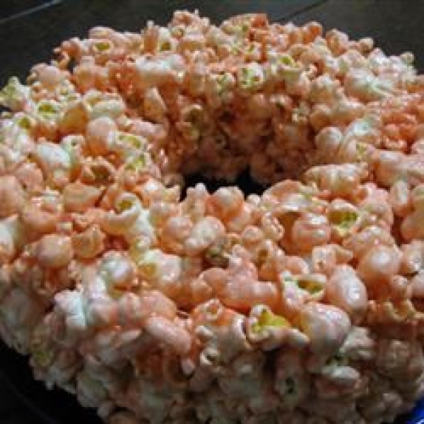 No-Bake Popcorn Cake