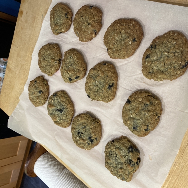 The Best Oatmeal Cookies