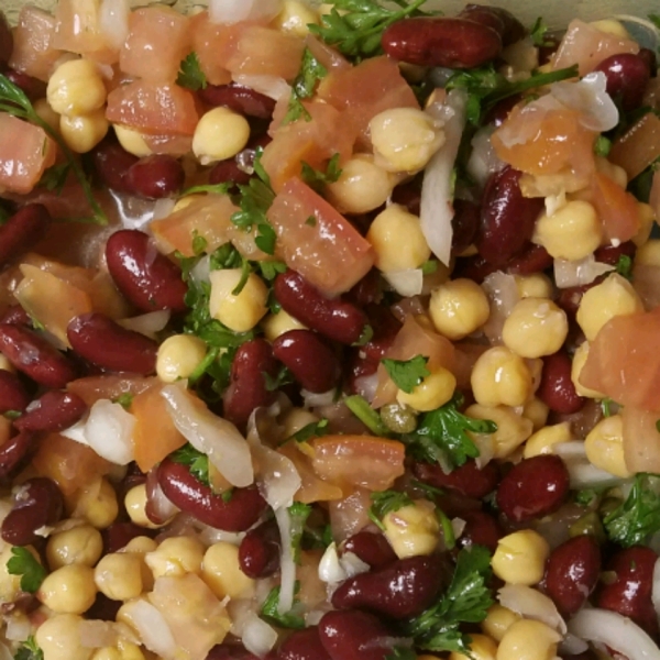 Mediterranean Bean Salad