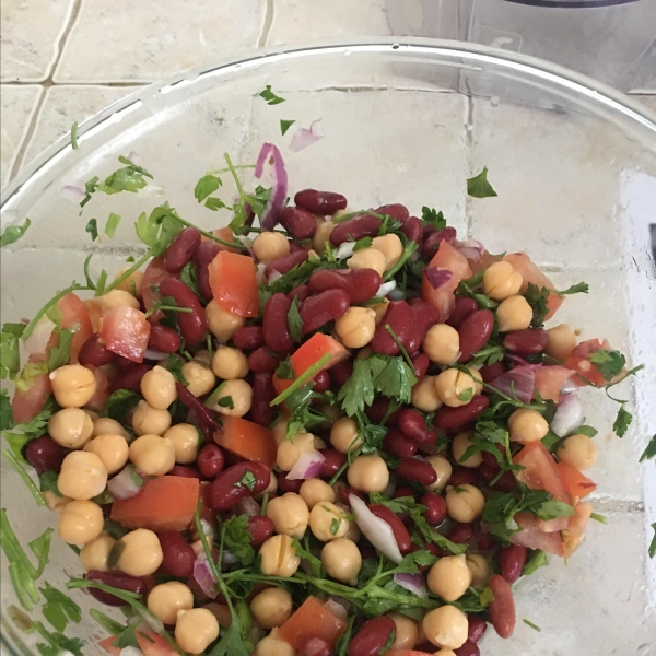 Mediterranean Bean Salad