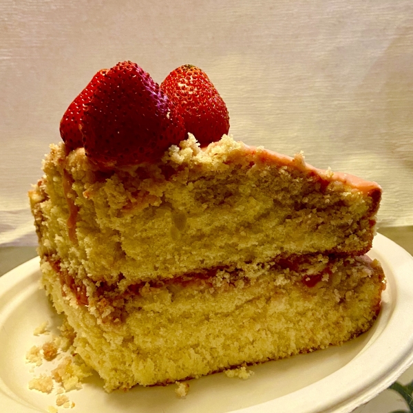 Strawberry Lemonade Cake
