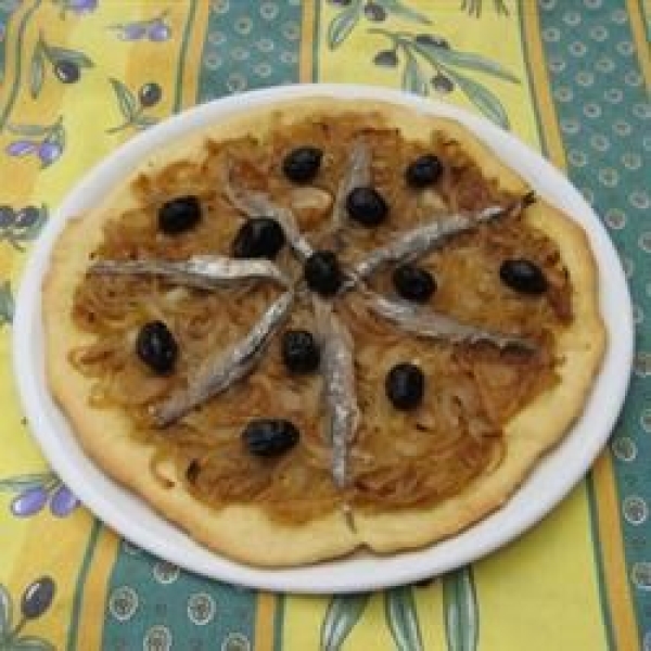 Pissaladiere (Onion, Olive, and Anchovy Pizza)