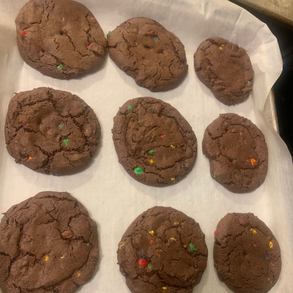 Red Velvet Cake Mix Cookies