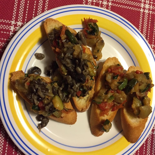 Veggie Delight on Garlic Bread