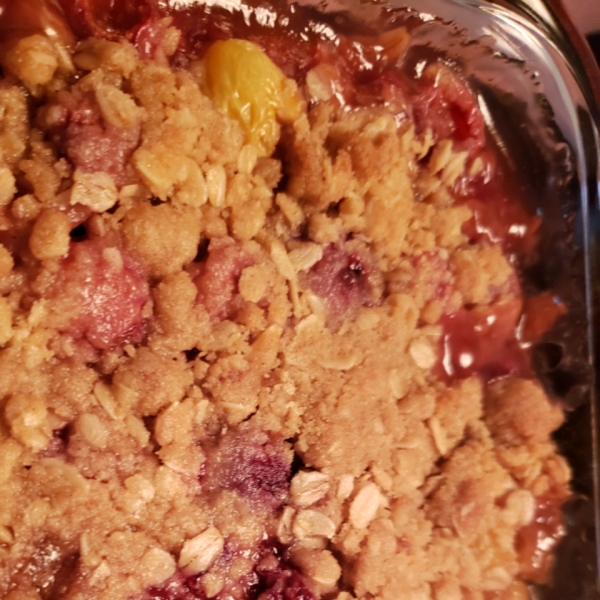 Jill's Cherry Crisp