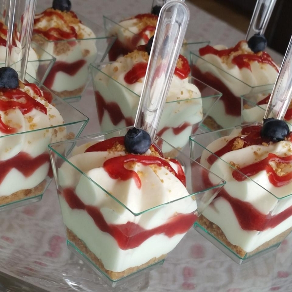 Strawberry Cheesecake in a Jar