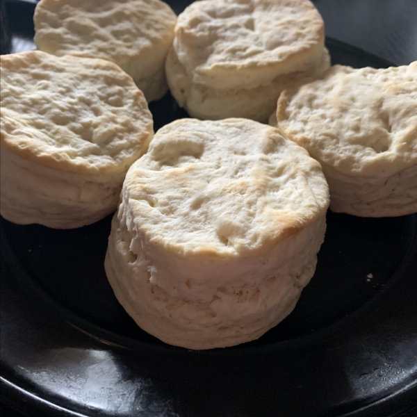 White Lily® Light and Fluffy Biscuits