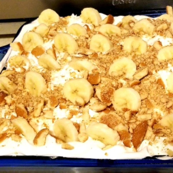 Easy Banana Pudding Cake