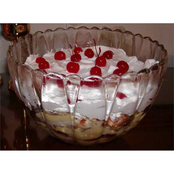 English Trifle with Angel Food Cake