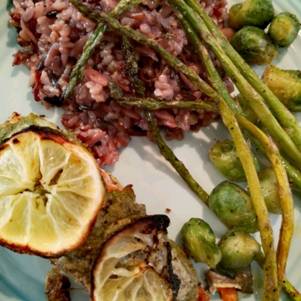 Crunchy Walnut Crusted Salmon Filets