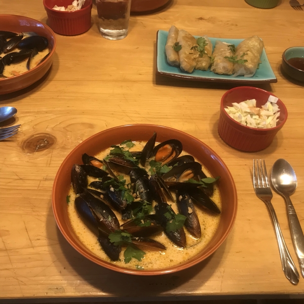 Thai Steamed Mussels