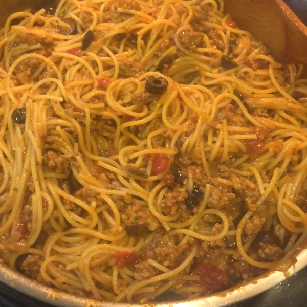 One-Pot Spaghetti with Meat Sauce