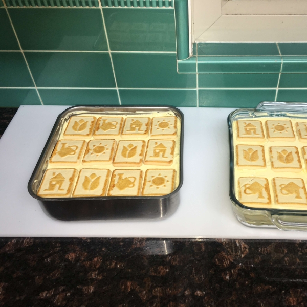 Banana Pudding with Chessmen Cookies