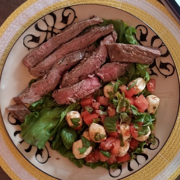 Caprese Salad with Grilled Flank Steak