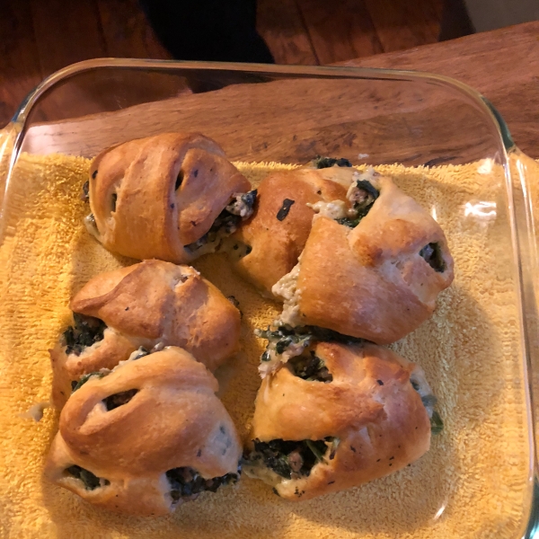 Spinach and Sausage Stuffed Crescents