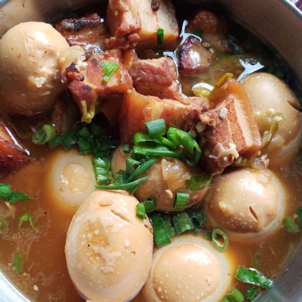 Caramelized Pork Belly (Thit Kho)