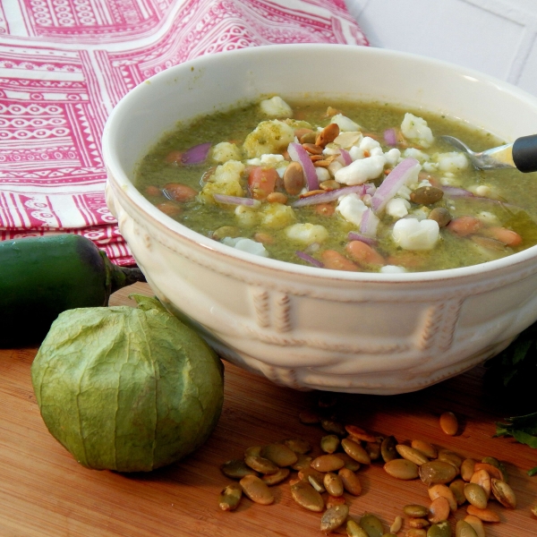 Vegetarian Pozole Verde (Hominy Soup)